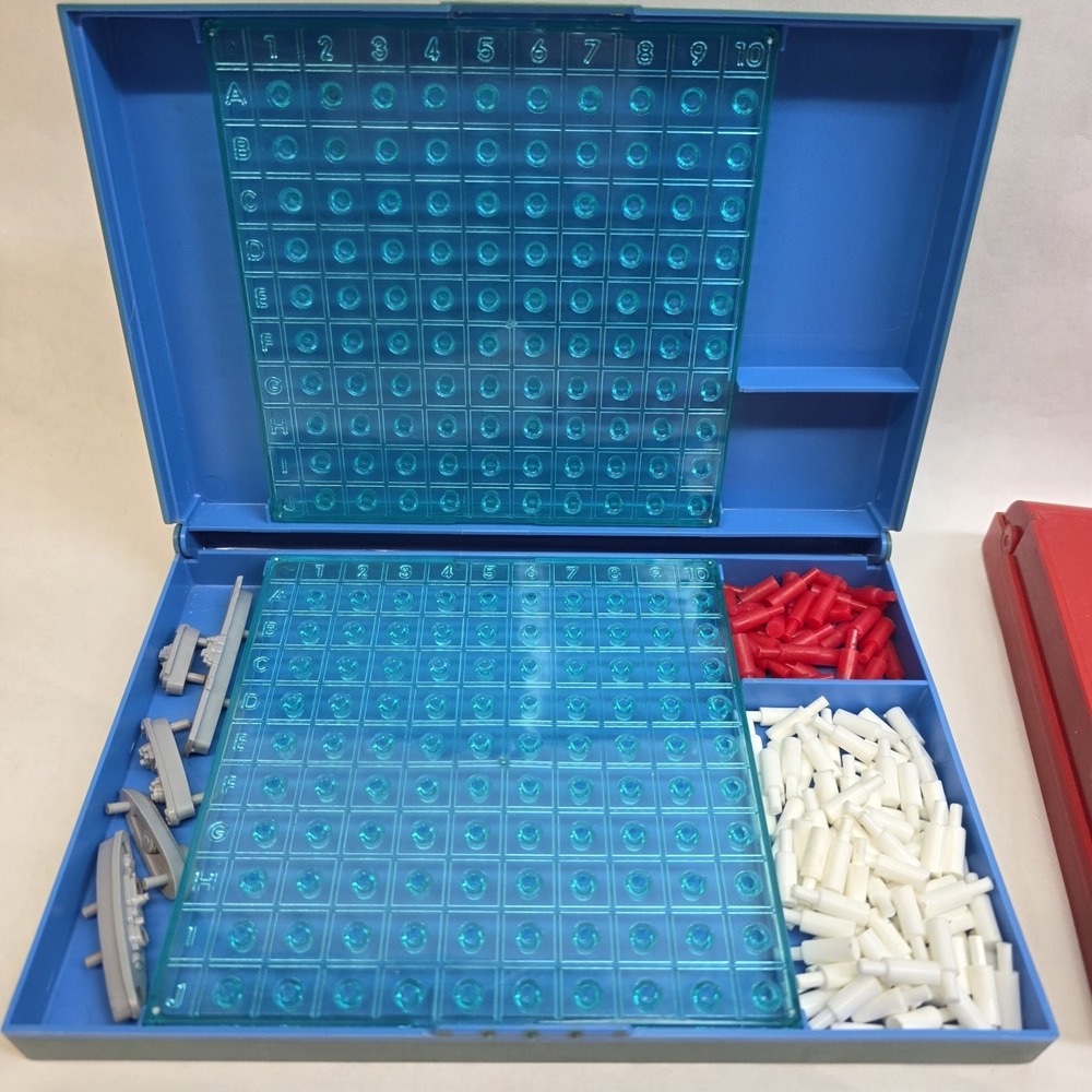 Vintage 1971 Battleship Board‎ Game ~ Milton Bradley, All Pieces Includes - Picture 4 of 7